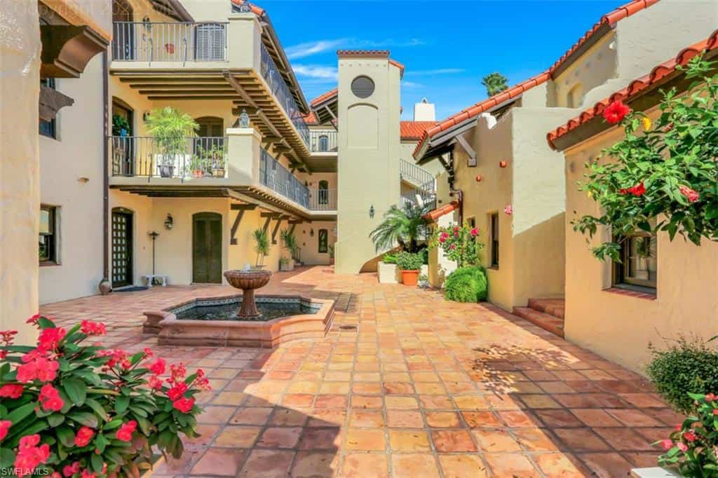 Renaissance Condos in Pelican Bay Naples, Pelican Bay Real Estate